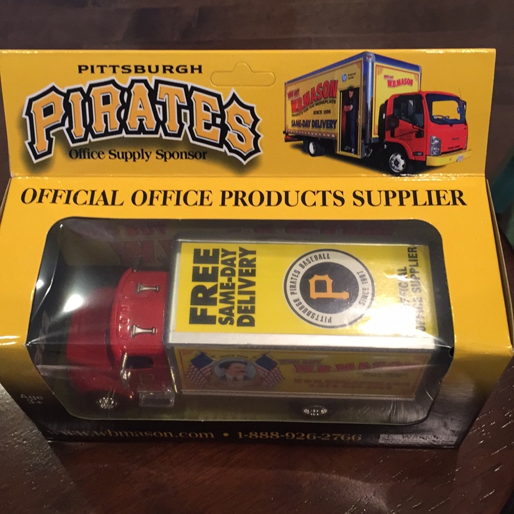 Pittsburgh pirates collectors truck